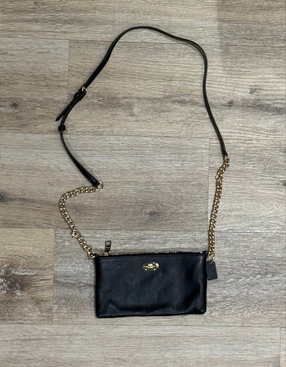 Coach Black Pebbled Leather Chain Crossbody Bag Gold Hardware